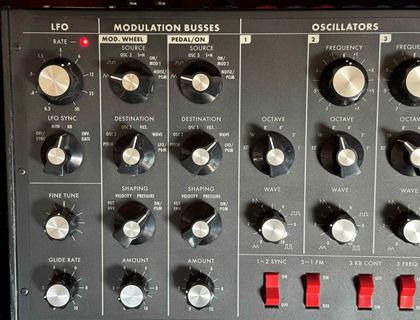 Moog-Minimoog Voyager Anniversary - blue